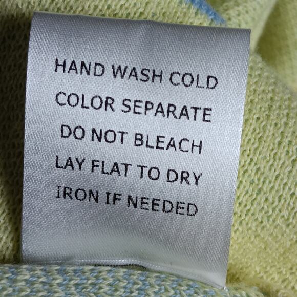 Le Lis Ester Perfect Sweater Top Size Small Button Down Yellow and Blue Floral - Picture 9 of 9